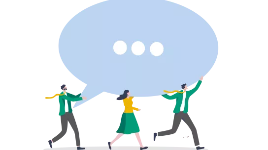 Fotocredit: NuthawutSomsuk-iStock Die Illustration zeigt drei Personen, die gemeinsam eine große Sprechblase tragen, in der drei Punkte abgebildet sind. Das Motiv symbolisiert Kommunikation und Austausch.